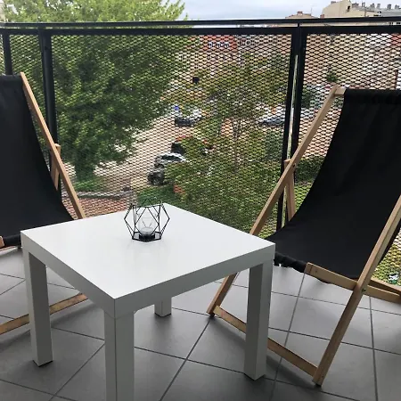 Alfa With Parking Apartamento